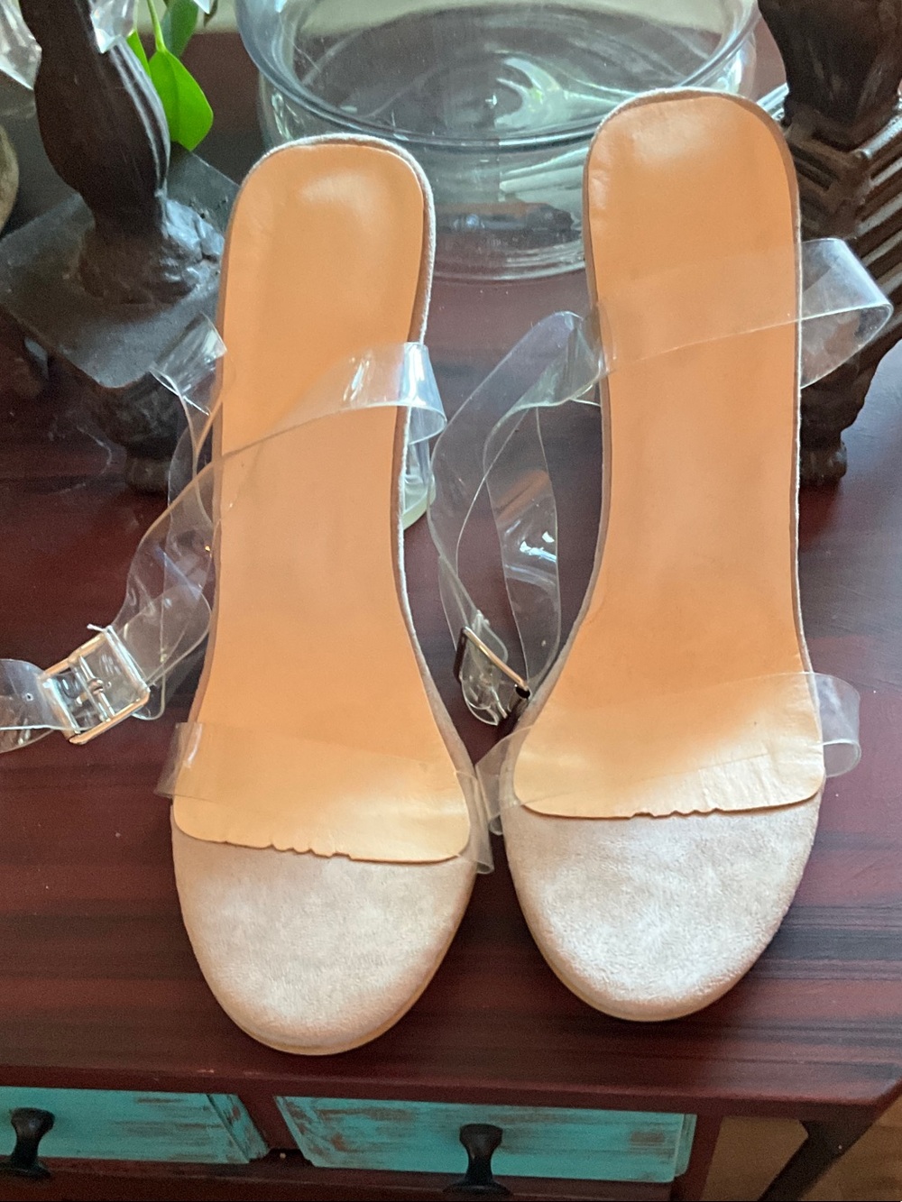 Clear PVC Block Heel Sandals - Transparent - Picture 5 of 7